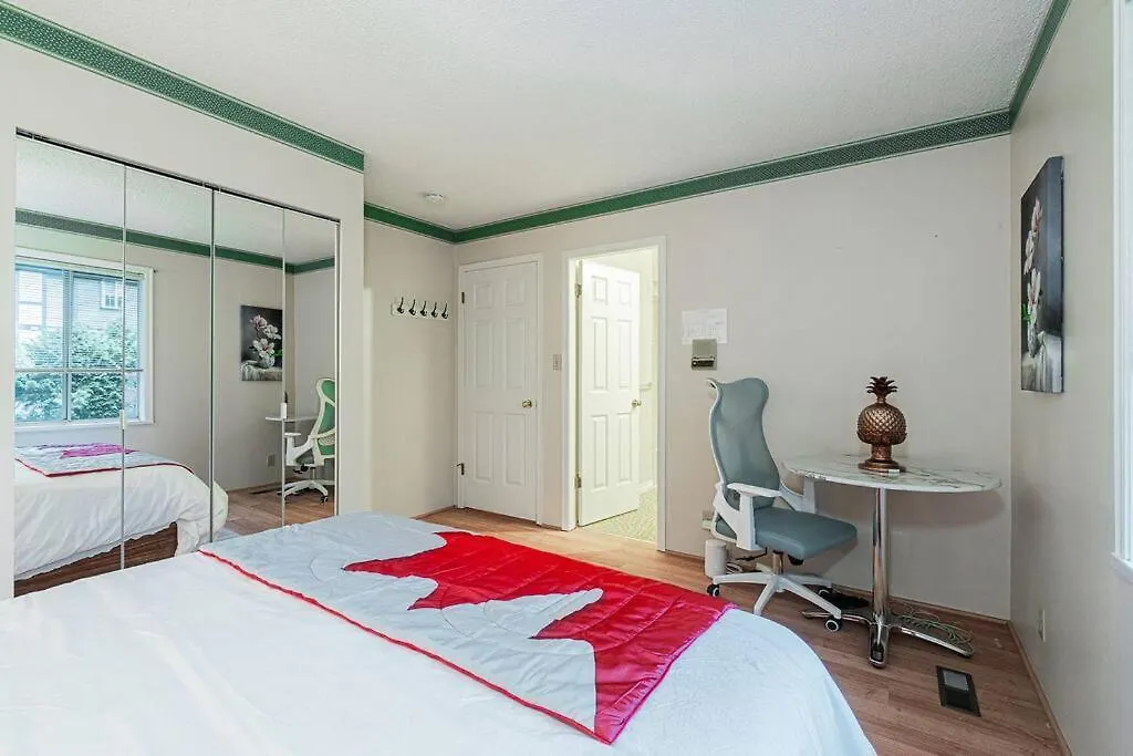 Garden Hotel 3-Bedroom House For Whole Book Richmond 0*,  Canada